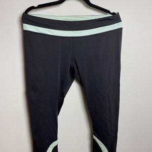 Lululemon crop leggings